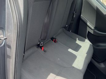 VOLKSWAGEN JETTA 1.6 TDI CR Bluemotion Tech S 4dr