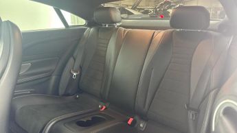 MERCEDES-BENZ E CLASS 2.9 E400d AMG Line (Premium Plus) Coupe 2dr Diesel G-Tronic+ 4MA