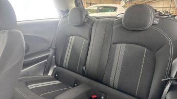 MINI ELECTRIC HATCH Cooper SE 32.6kWh Level 1 Hatchback 3dr Electric Auto (184 ps)
