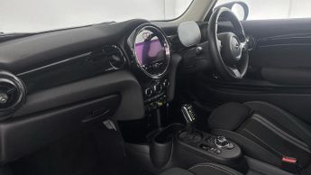 MINI ELECTRIC HATCH Cooper SE 32.6kWh Level 1 Hatchback 3dr Electric Auto (184 ps)