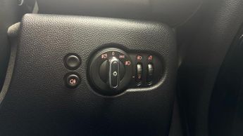 MINI ELECTRIC HATCH Cooper SE 32.6kWh Level 1 Hatchback 3dr Electric Auto (184 ps)