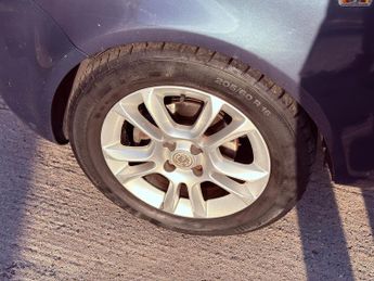 VAUXHALL CORSA 1.4i 16V Club 3dr Auto