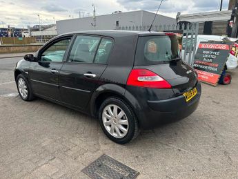 RENAULT MEGANE 1.6 VVT Dynamique 5dr Auto