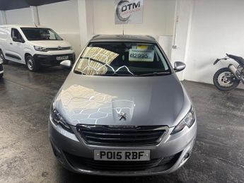 PEUGEOT 308 1.6 HDi 115 Allure 5dr