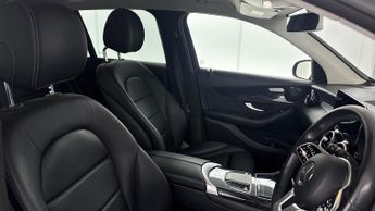 MERCEDES-BENZ GLC 2.0 GLC220d Sport SUV 5dr Diesel G-Tronic+ 4MATIC Euro 6 (s/s) (