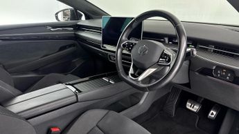 VOLKSWAGEN ID.7 Pro S 86kWh Match Tourer 5dr Electric Auto (286 ps)