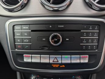 MERCEDES-BENZ GLA GLA 200 AMG Line Premium 5dr Auto