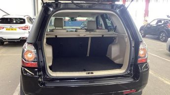 LAND ROVER FREELANDER 2.2 SD4 XS 5dr Auto