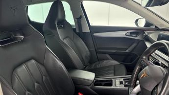CUPRA FORMENTOR 1.4 eHybrid 12.8kWh V2 SUV 5dr Petrol Plug-in Hybrid DSG Euro 6 