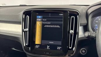VOLVO XC40 1.5 T3 Momentum SUV 5dr Petrol Auto Euro 6 (s/s) (163 ps)