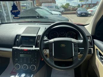 LAND ROVER FREELANDER 2.2 Td4 e XS 5dr 4WD ++ NAV / 14 SERVICES / 12 MONTHS MOT ++