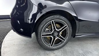 MERCEDES-BENZ A-CLASS 1.3 A250e 15.6kWh AMG Line Edition (Executive) Hatchback 5dr Pet
