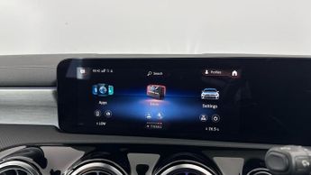 MERCEDES-BENZ A-CLASS 1.3 A250e 15.6kWh AMG Line Edition (Executive) Hatchback 5dr Pet
