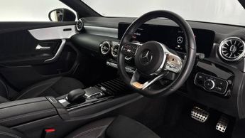MERCEDES-BENZ A-CLASS 1.3 A250e 15.6kWh AMG Line Edition (Executive) Hatchback 5dr Pet