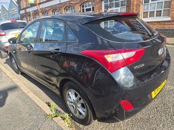 HYUNDAI I30 1.6 CRDi Blue Drive Active 5dr