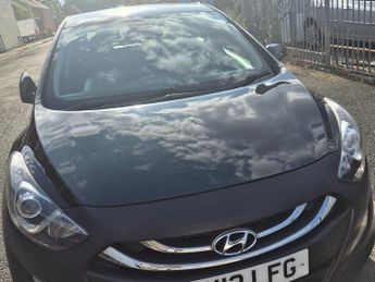HYUNDAI I30 1.6 CRDi Blue Drive Active 5dr