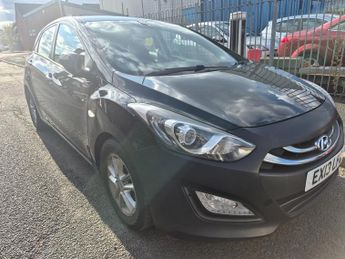 HYUNDAI I30 1.6 CRDi Blue Drive Active 5dr