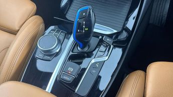 BMW IX3 80kWh Premier Edition Pro SUV 5dr Electric Auto (286 ps)