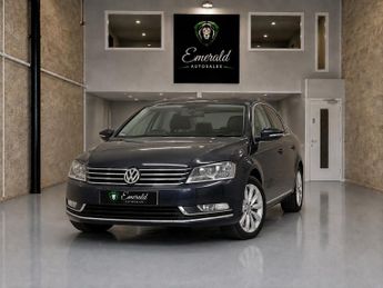 VOLKSWAGEN PASSAT 2.0 TDI Bluemotion Tech Highline 4dr DSG