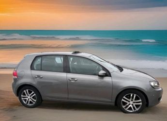 VOLKSWAGEN GOLF 2.0 TDi 140 SE 5dr DSG