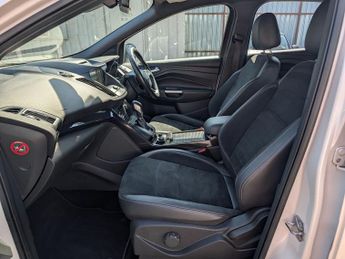 FORD KUGA 2.0 TDCi 180 ST-Line 5dr Auto