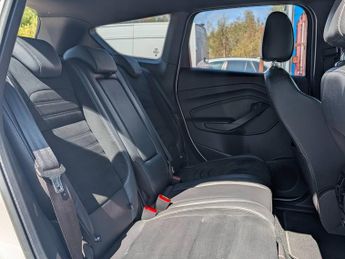 FORD KUGA 2.0 TDCi 180 ST-Line 5dr Auto
