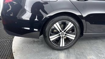MERCEDES-BENZ C CLASS 2.0 C220dh MHEV Sport Saloon 4dr Diesel Hybrid G-Tronic+ Euro 6 