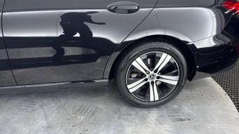 MERCEDES-BENZ C CLASS 2.0 C220dh MHEV Sport Saloon 4dr Diesel Hybrid G-Tronic+ Euro 6 