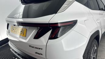 HYUNDAI TUCSON 1.6 T-GDi 13.8kWh Premium SUV 5dr Petrol Plug-in Hybrid Auto 4WD