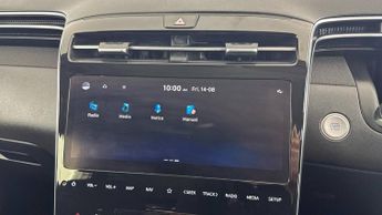 HYUNDAI TUCSON 1.6 T-GDi 13.8kWh Premium SUV 5dr Petrol Plug-in Hybrid Auto 4WD
