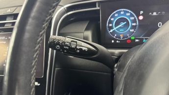 HYUNDAI TUCSON 1.6 T-GDi 13.8kWh Premium SUV 5dr Petrol Plug-in Hybrid Auto 4WD