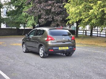 PEUGEOT 3008 1.6 e-HDi Sport SUV 5dr Diesel EGC Euro 5 (s/s) (112 ps)