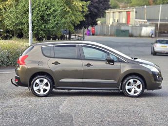 PEUGEOT 3008 1.6 e-HDi Sport SUV 5dr Diesel EGC Euro 5 (s/s) (112 ps)