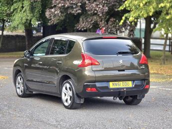 PEUGEOT 3008 1.6 e-HDi Sport SUV 5dr Diesel EGC Euro 5 (s/s) (112 ps)