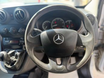 MERCEDES-BENZ CITAN 109CDI L2 Pure Van