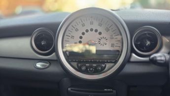 MINI HATCH 1.6 One 3dr