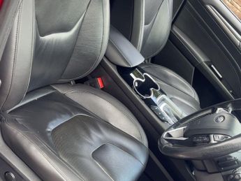 FORD MONDEO 2.0 EcoBoost Titanium 5dr Auto