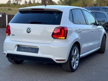 VOLKSWAGEN POLO GTI 1.4 TSI 180PS DSG Automatic