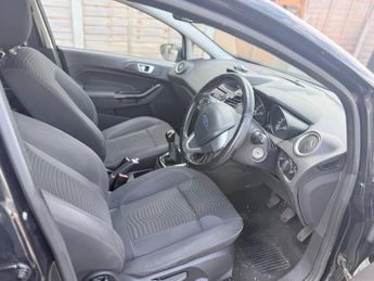 FORD FIESTA 1.5 TDCi Zetec 5dr