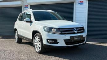 VOLKSWAGEN TIGUAN 2.0 TDi BlueMotion Tech Match 5dr DSG
