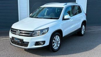 VOLKSWAGEN TIGUAN 2.0 TDi BlueMotion Tech Match 5dr DSG