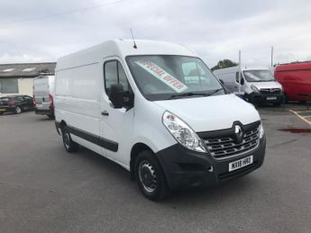 Renault Master MM35dCi 130 Business Medium Roof Van