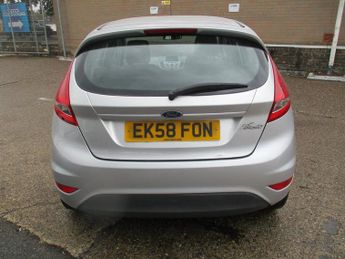 FORD FIESTA 1.25 Style + 5dr [82]