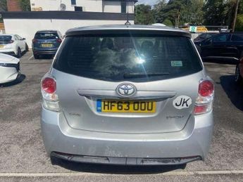 TOYOTA VERSO 2.0 D-4D Icon 5dr
