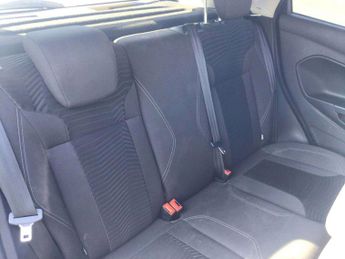 FORD FIESTA 1.0 EcoBoost Zetec 5dr