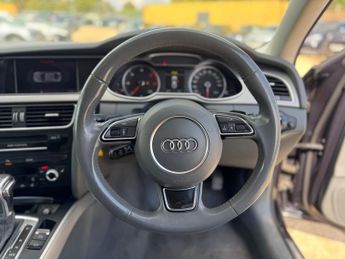 AUDI A4 2.0 TDI 177 Quattro SE Technik 4dr S Tronic