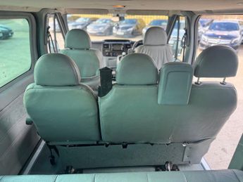 FORD TRANSIT Low Roof 8 Seater GLX TDCi 110ps