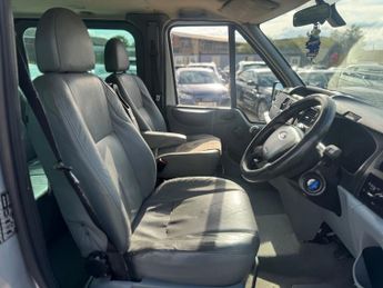 FORD TRANSIT Low Roof 8 Seater GLX TDCi 110ps
