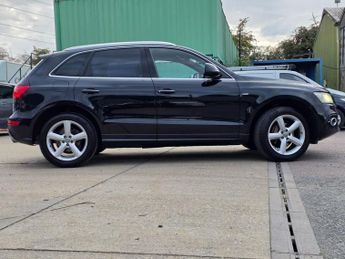 AUDI Q5 S Line