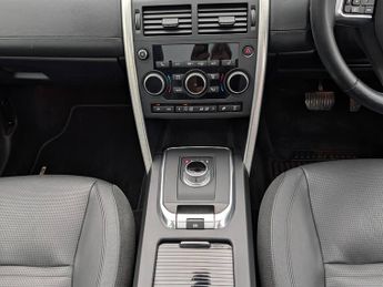 LAND ROVER DISCOVERY SPORT 2.0 TD4 180 HSE Luxury 5dr Auto